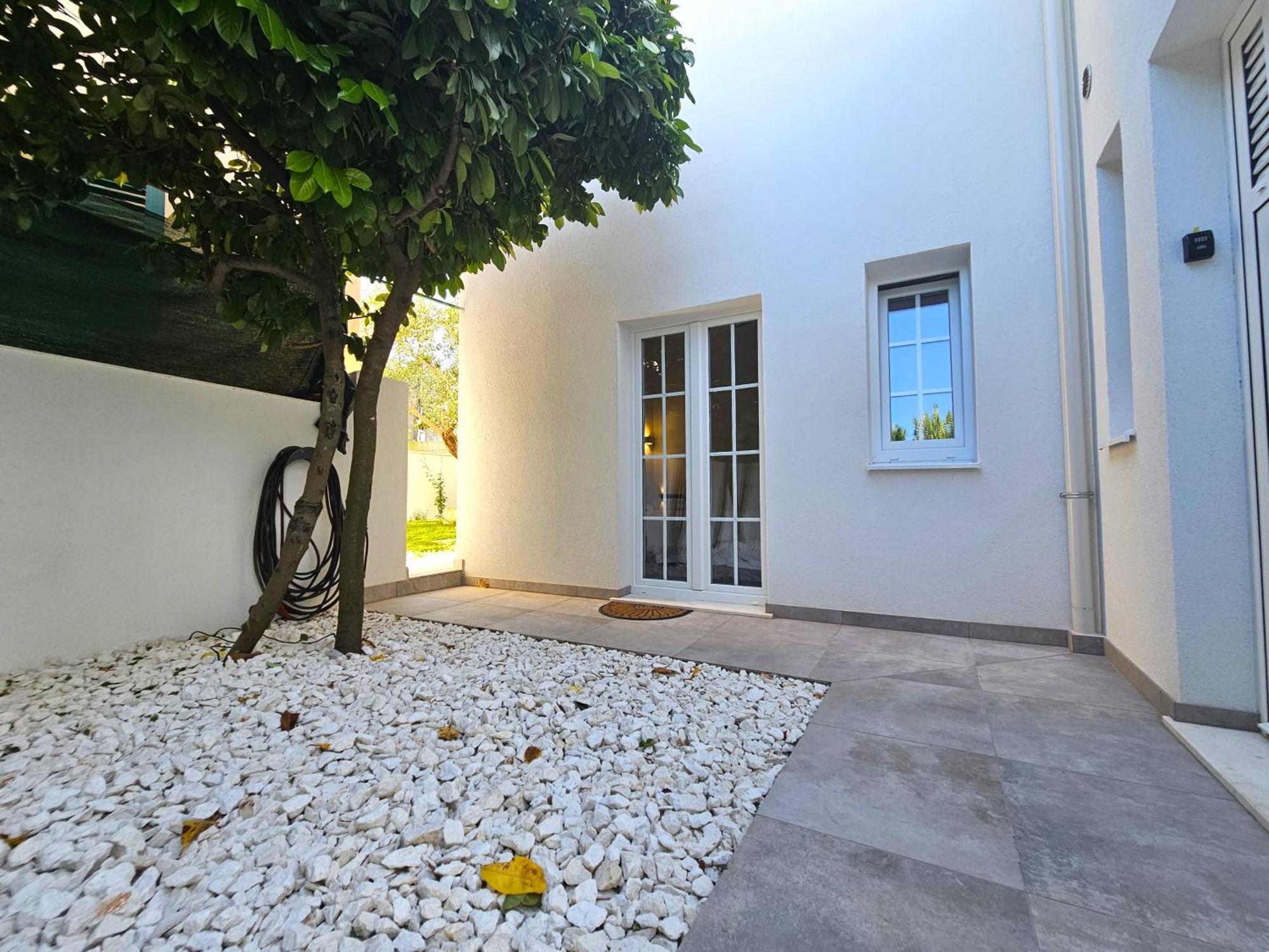 The Three Flowers Pool House Trogir Zewnętrze zdjęcie