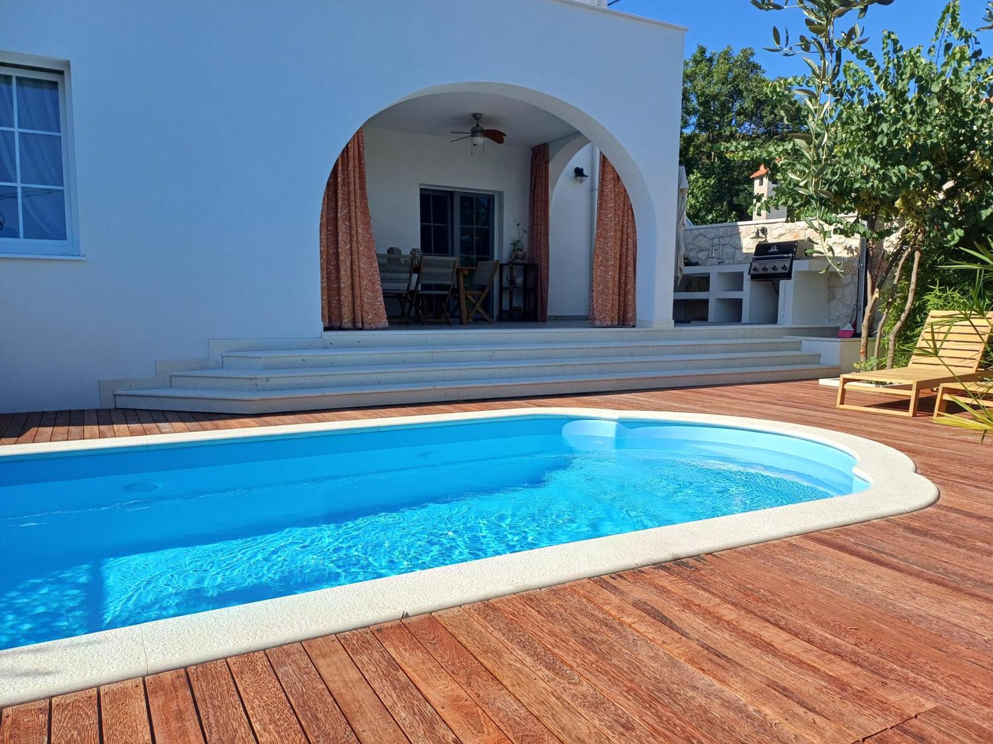 The Three Flowers Pool House Trogir Zewnętrze zdjęcie